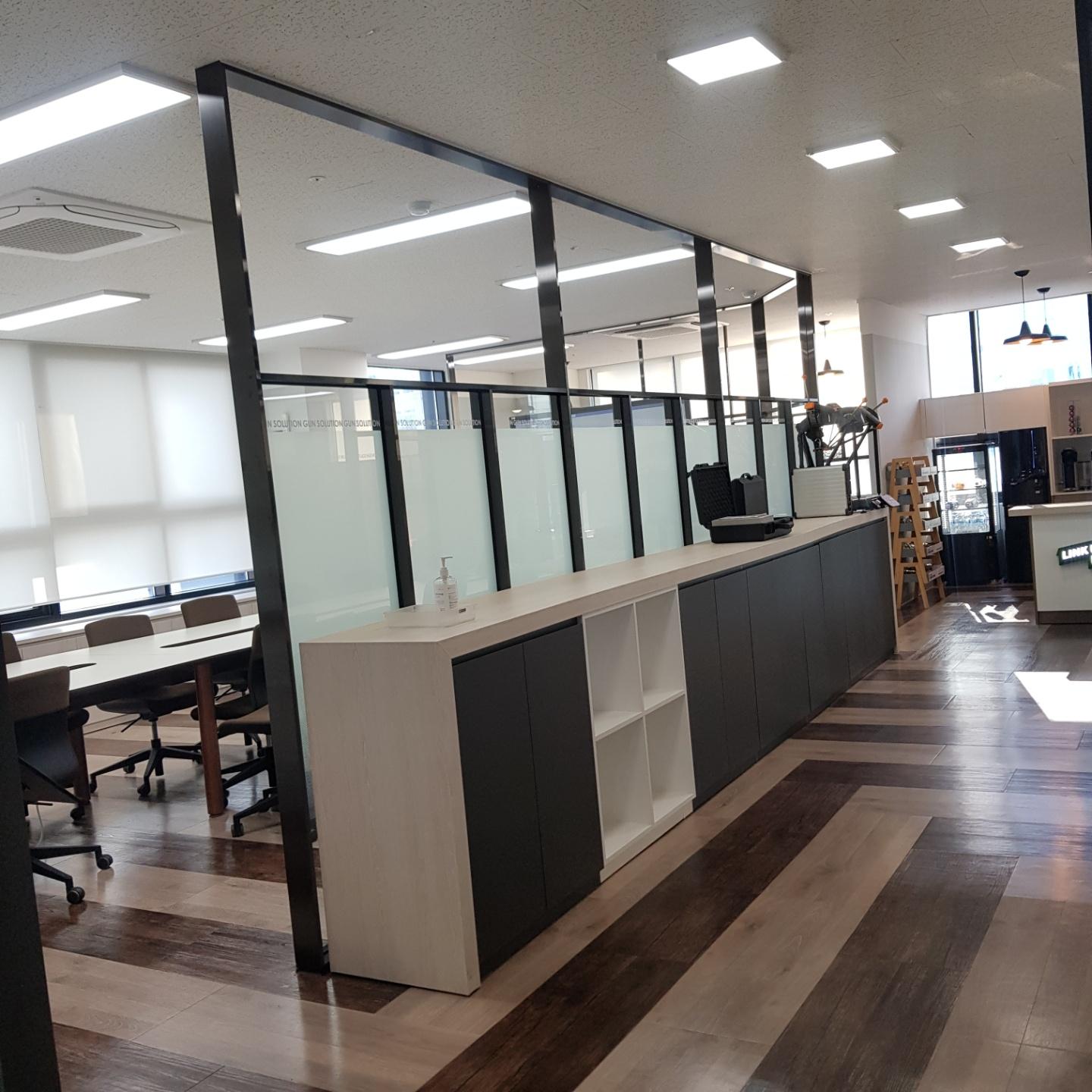 건솔루션_로봇개발 및 운영/AI응용 프로그램개발