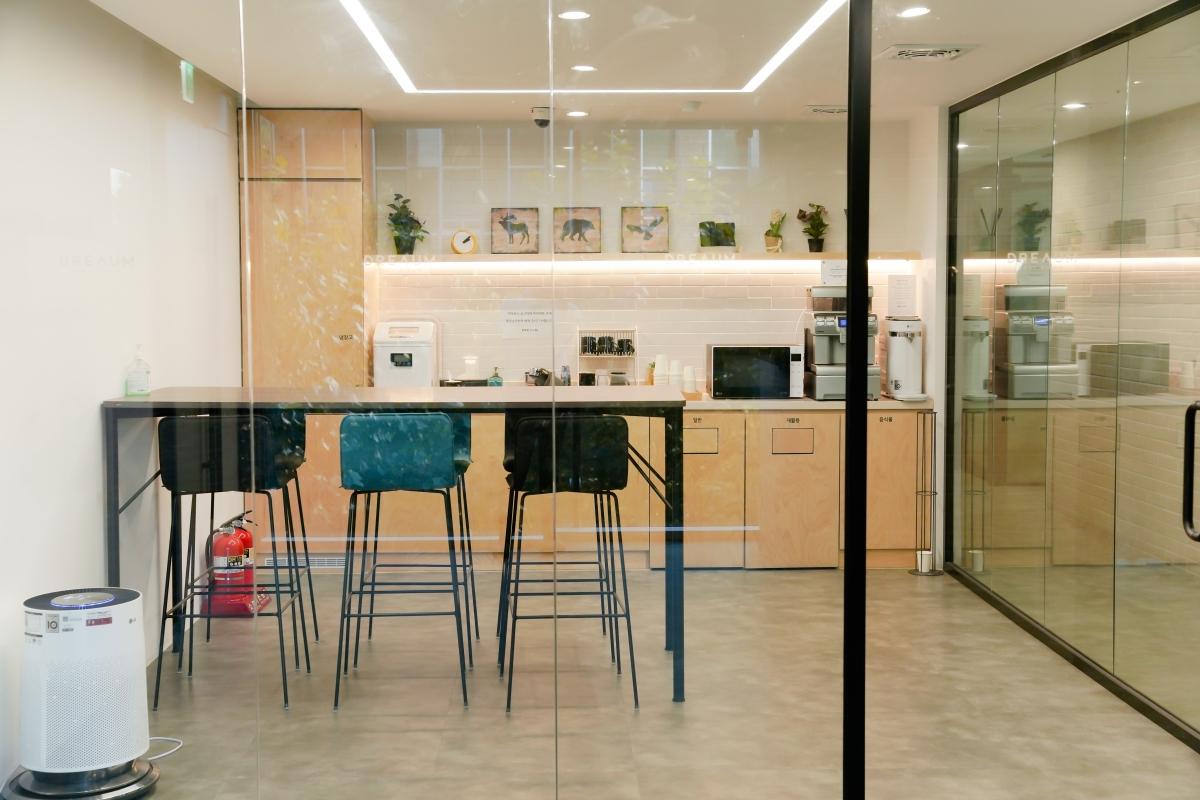 쿼드마이너_UI/UX 프론트엔드 웹 개발자 (React)