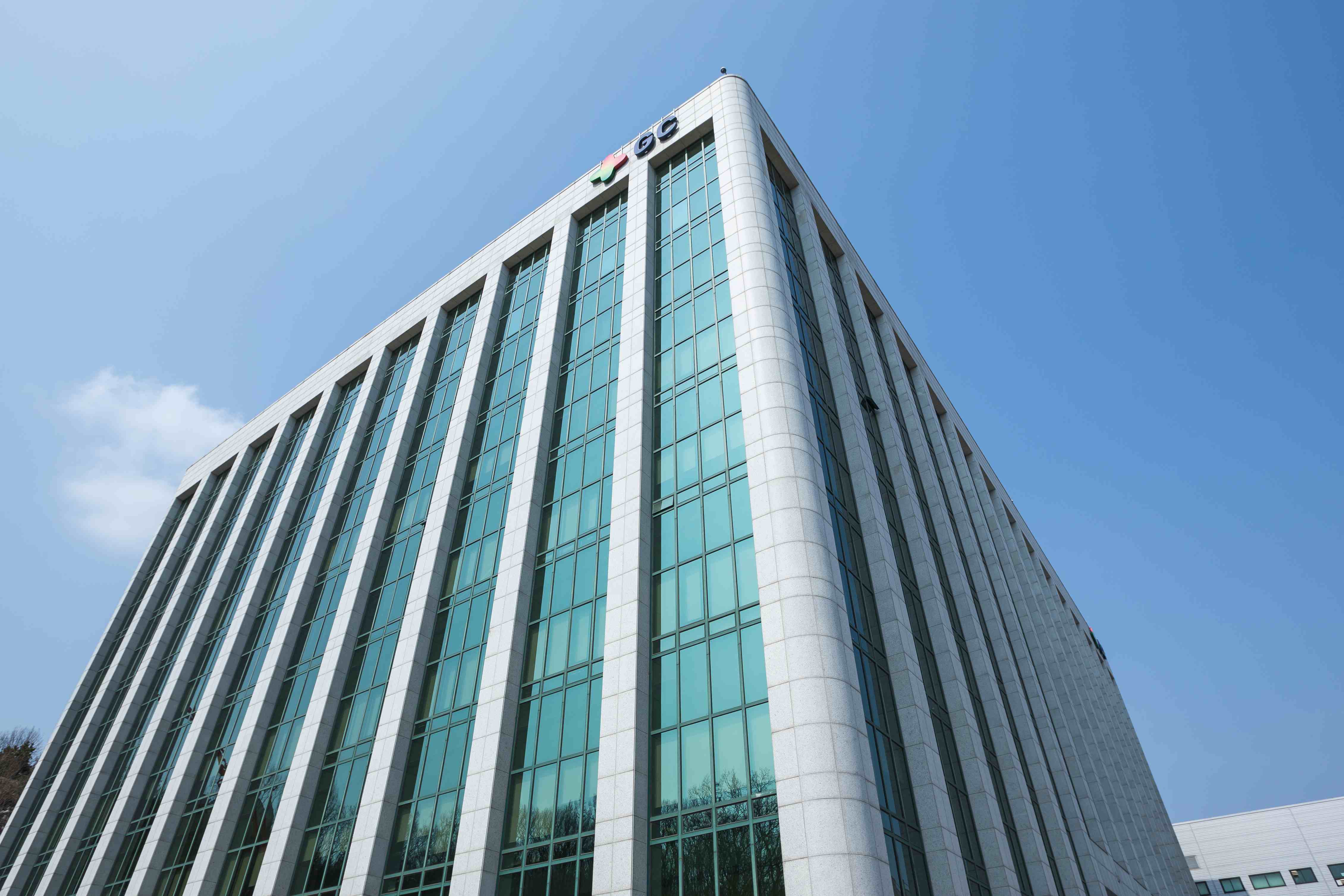 녹십자홀딩스_풀스택 AI 엔지니어 채용