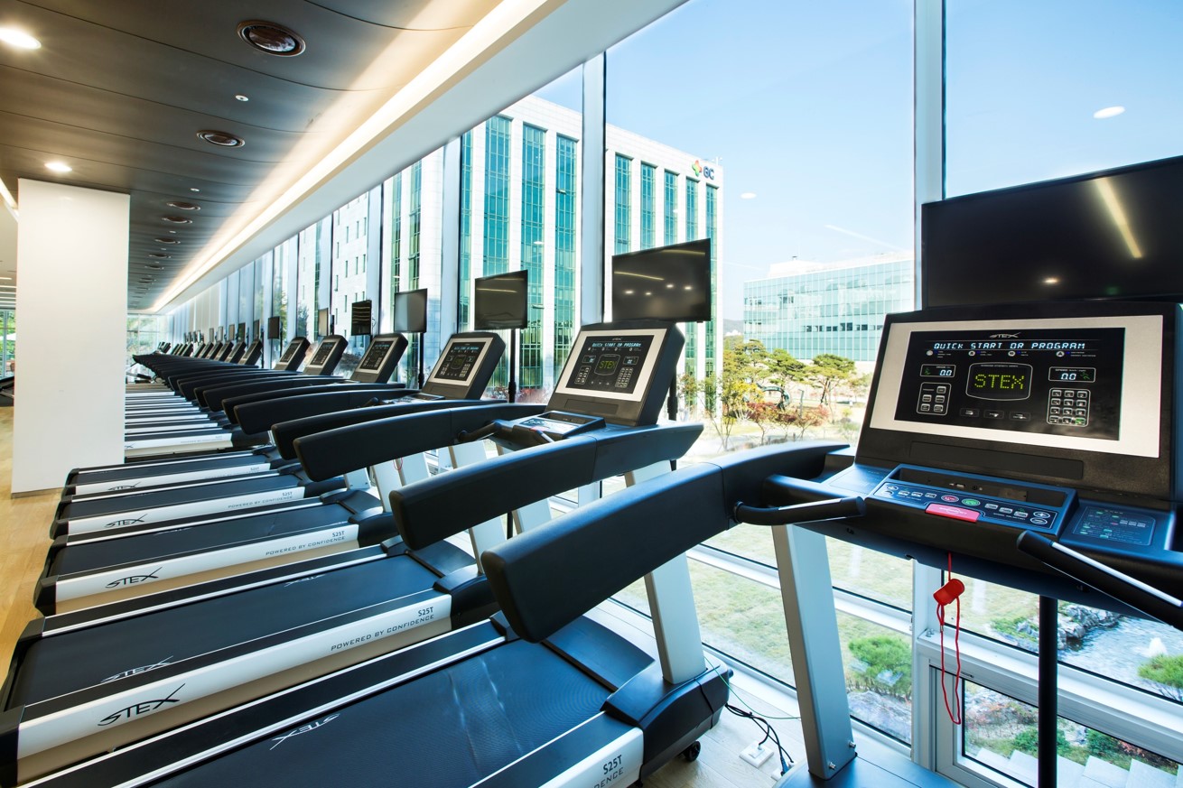 녹십자홀딩스_풀스택 AI 엔지니어 채용